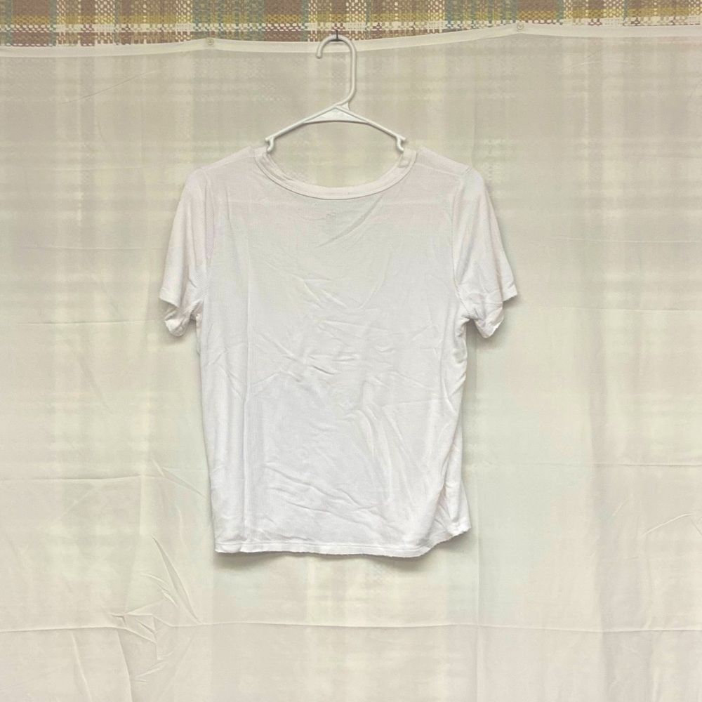 White SO cropped tee